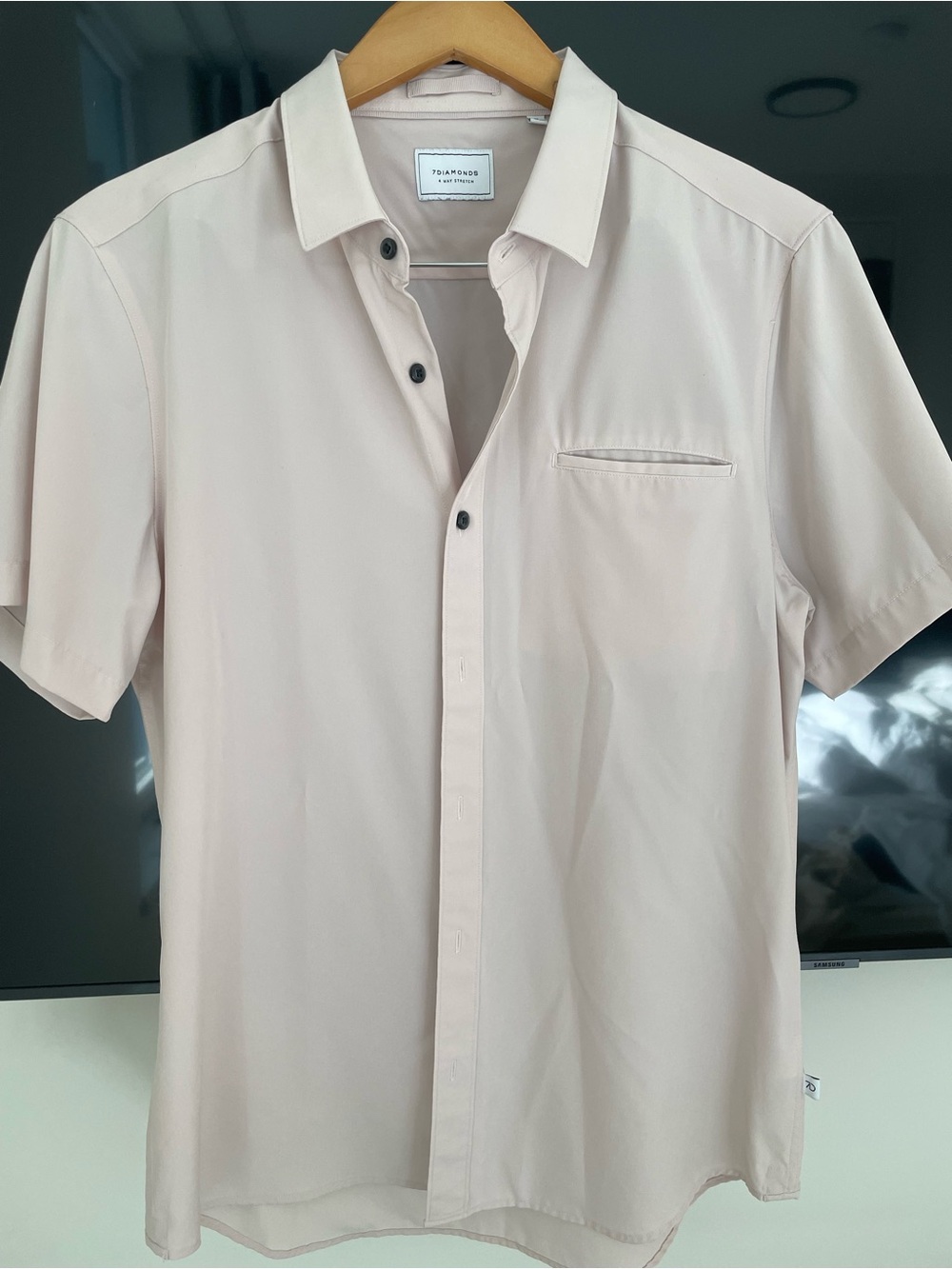 7 Diamonds Men's Short-Sleeve Button-Up Shirt